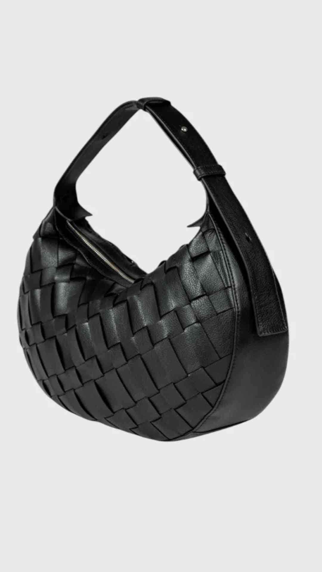 Sienna Black Handcrafted Leather Handbag