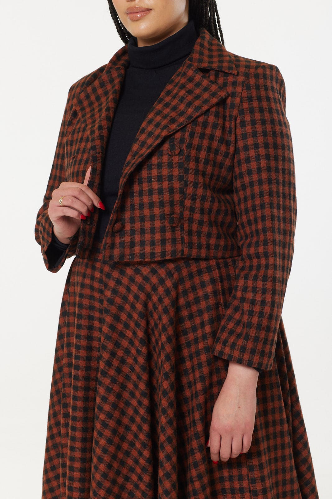 Kurze Wolljacke mit Karomuster in Kupfer und Schwarz für Damen