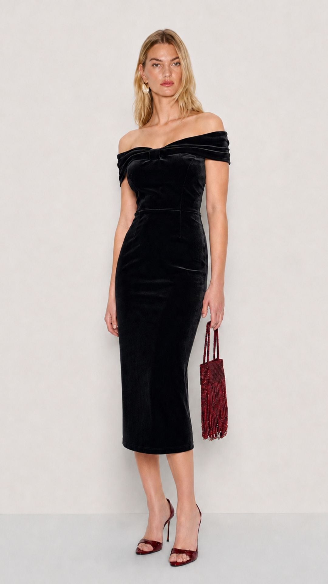 Rhia Black Midi Velvet Fitted Midi Dress