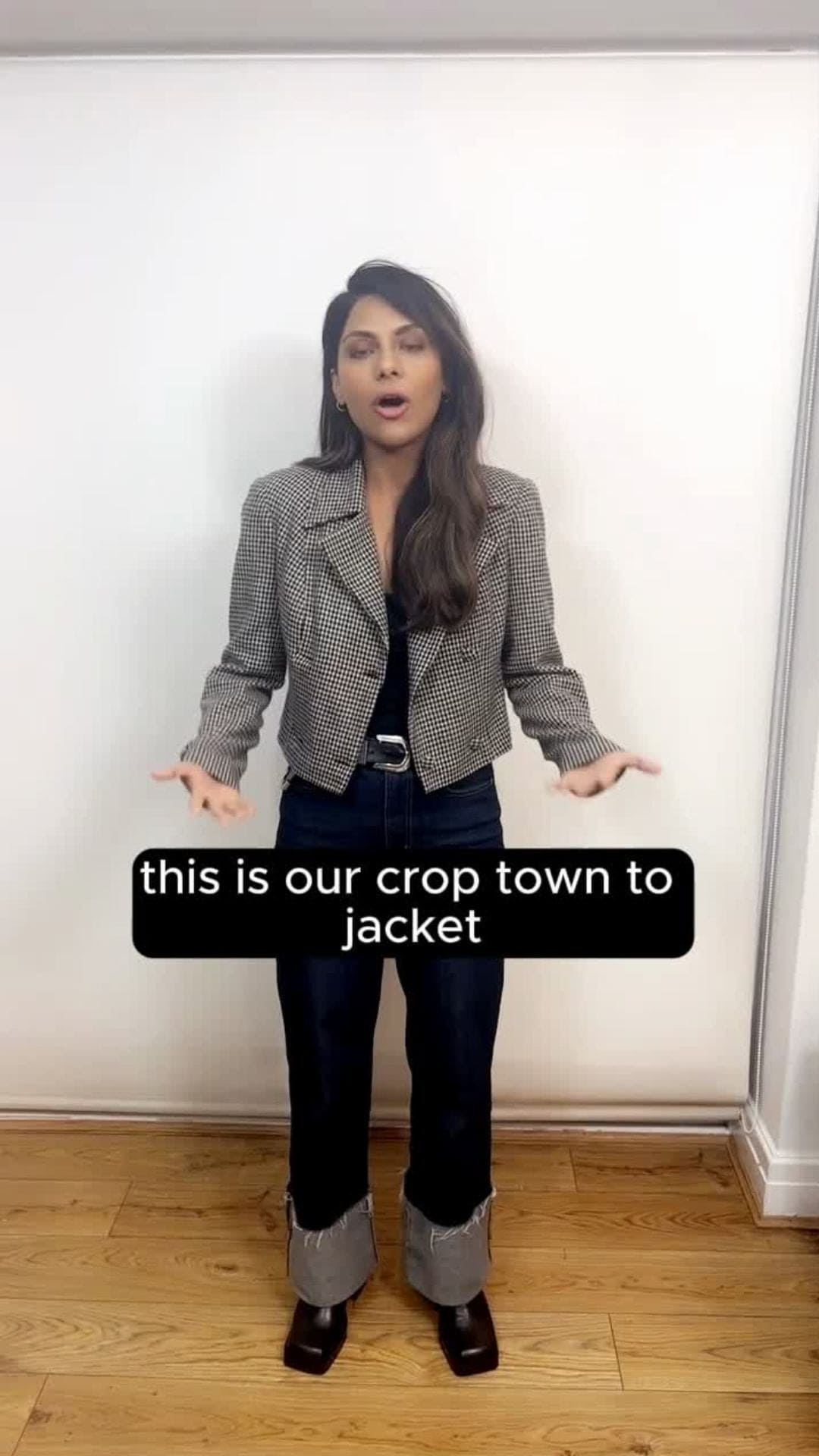 Timeless London Houndstooth Check Woollen Cropped Jacket