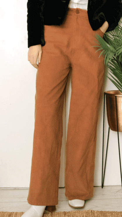 Veda – Braune Cordhose mit weitem Bein