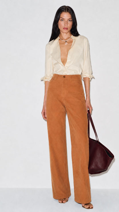 Veda – Braune Cordhose mit weitem Bein