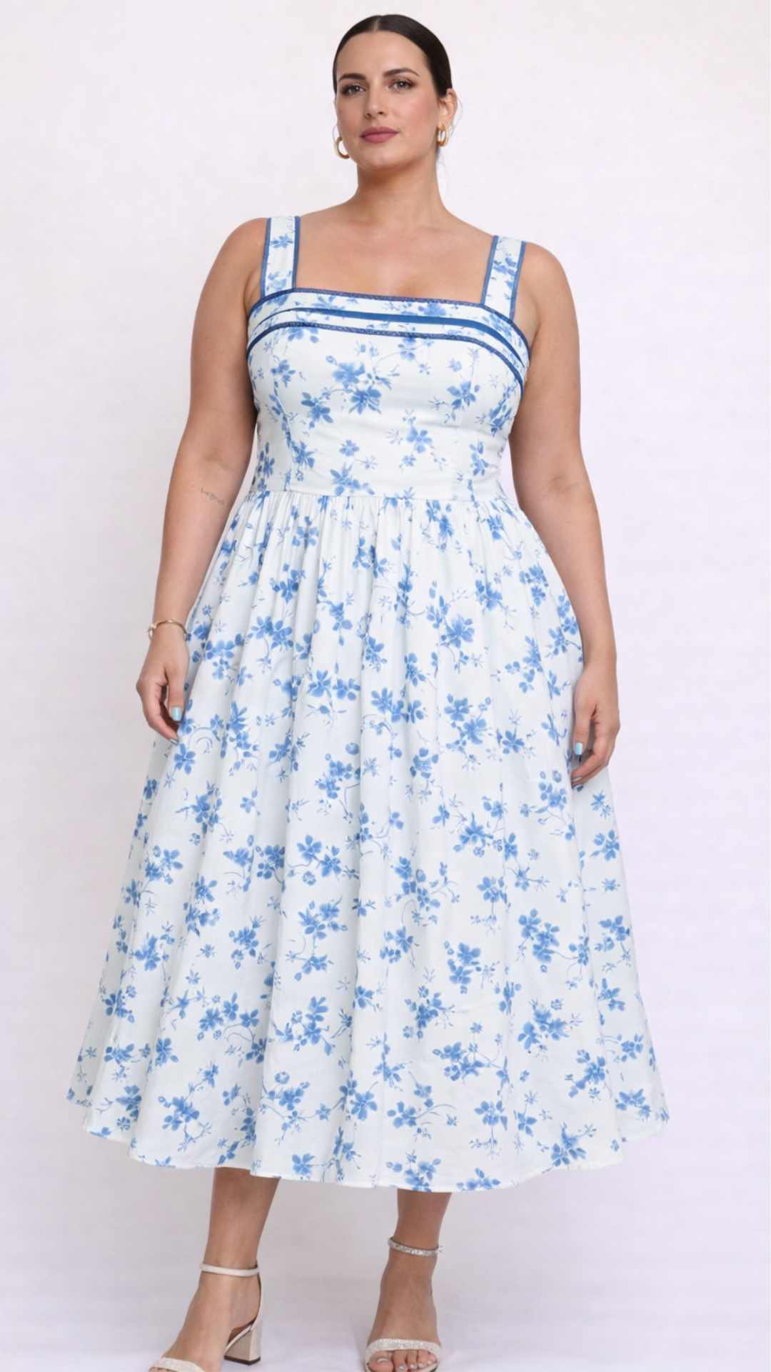 Efeublaues Blumenkleid