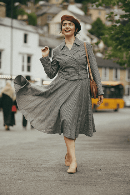 Sophie – Midi-Swing-Rock aus Wolle mit Hahnentrittmuster und Karomuster