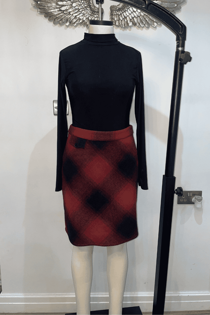 Wendy Red Short Skirt